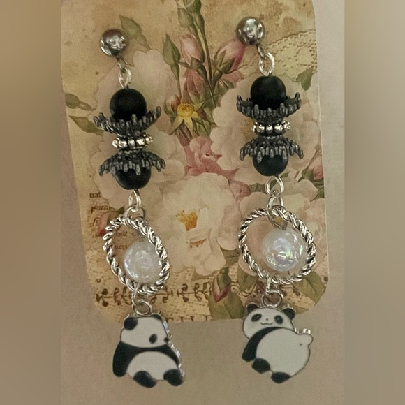 Panda Dangle Earrings with Black Beads - Picture 7 of 7